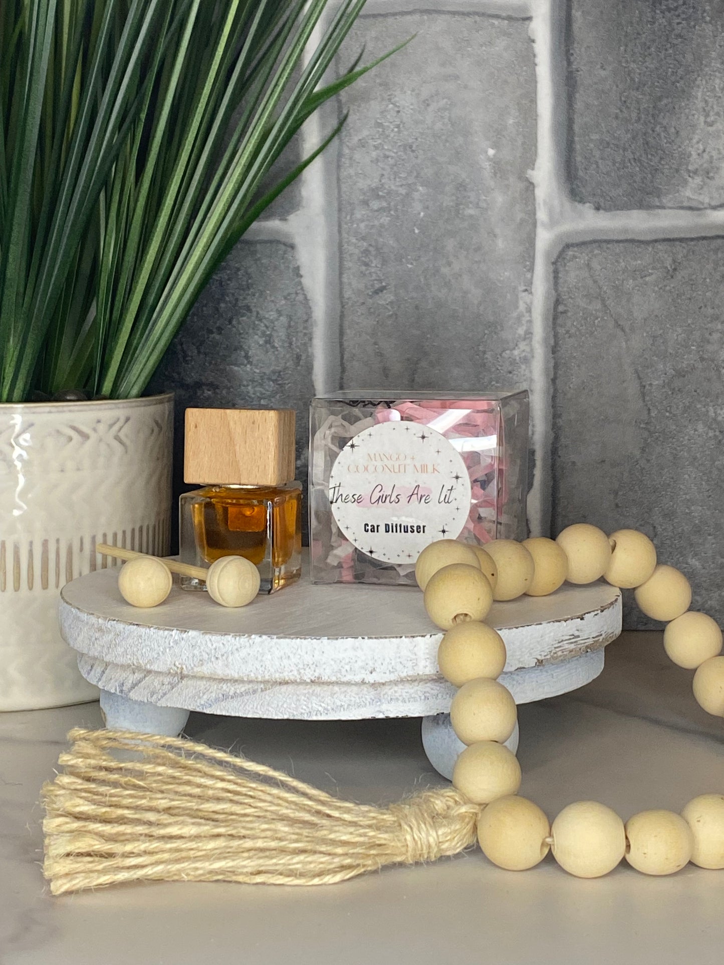 Vent Clip Car Diffuser Mango Coconut Milk