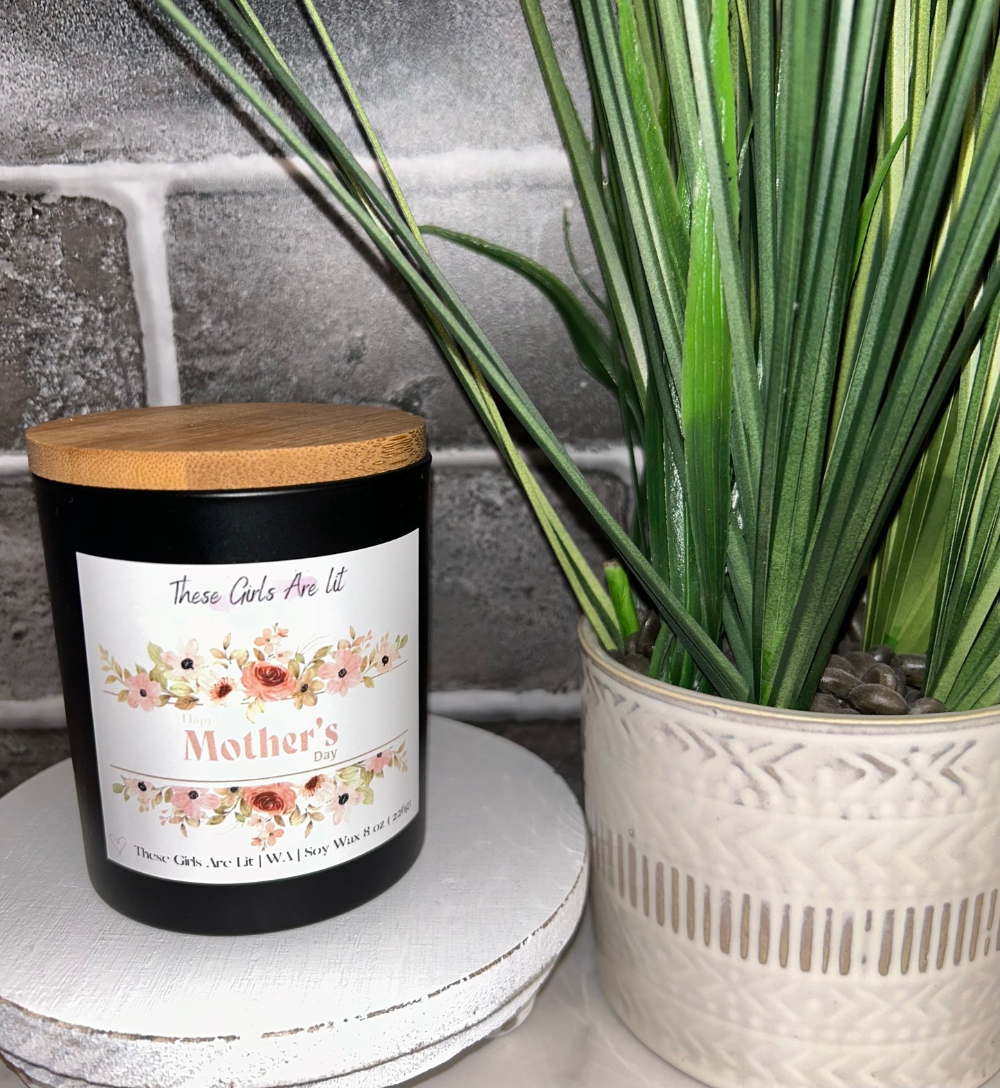 8 oz Glass Happy Mother's Day Pink, Peach Floral Candle