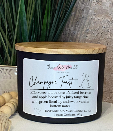 14 oz Glass Champagne Toast Candle