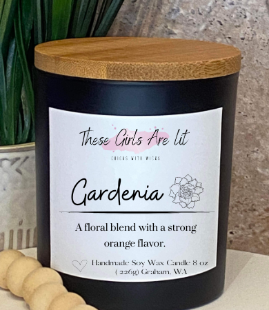 9 oz Glass Gardenia Candle