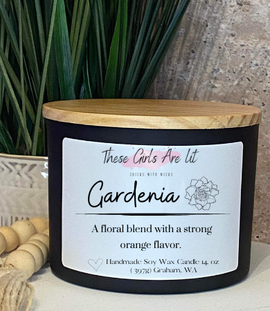 14 oz Glass Gardenia Candle