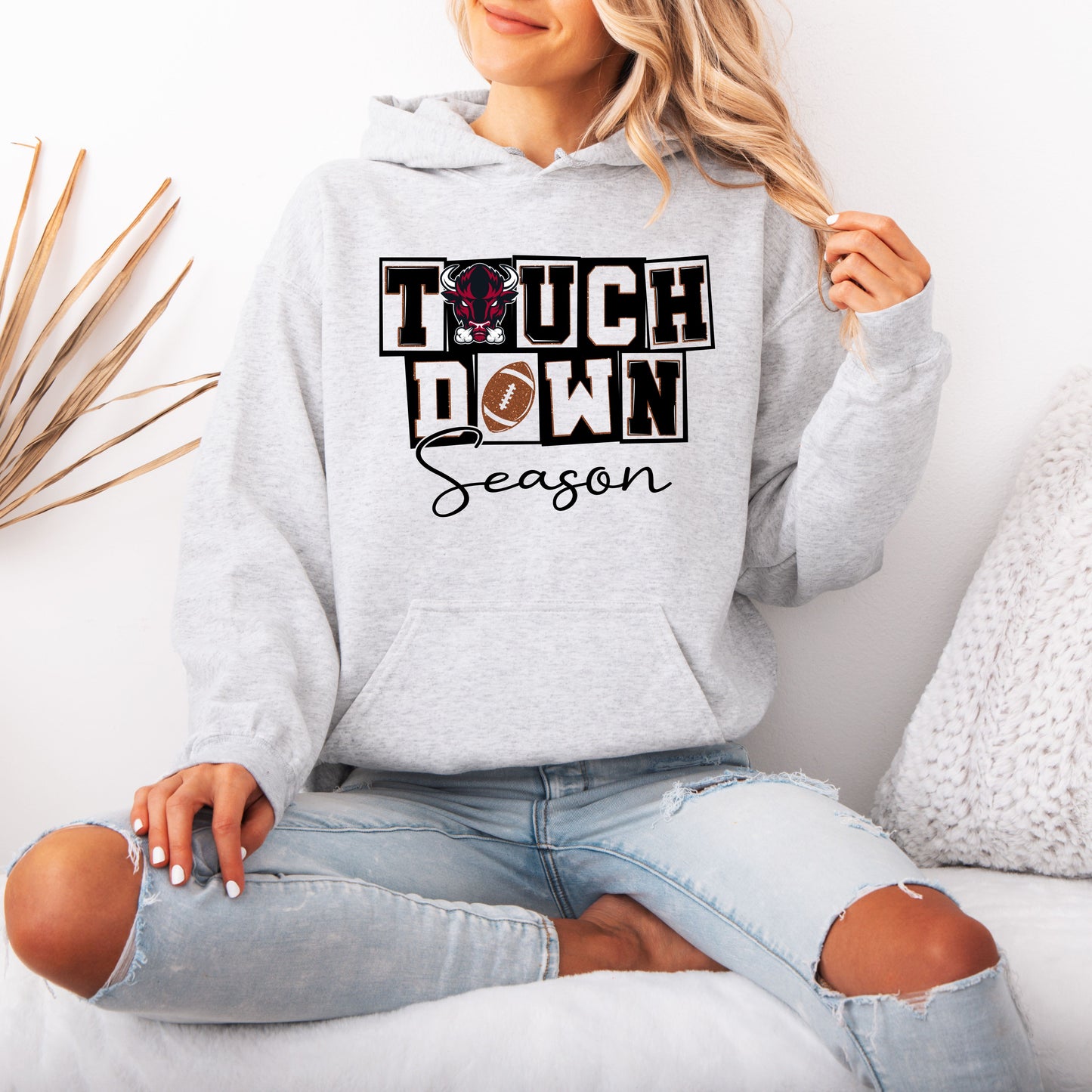 TOUCH DOWN SEASON
