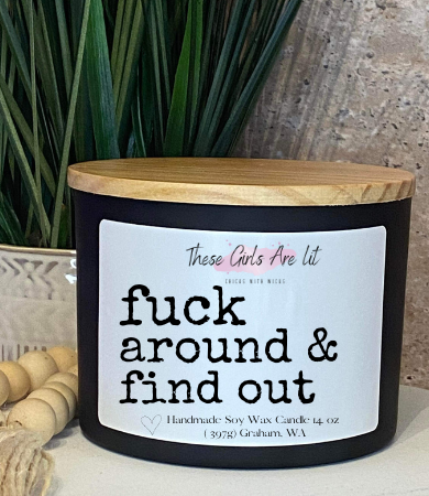 14 oz Glass Chocolate Chip Cookie Candle