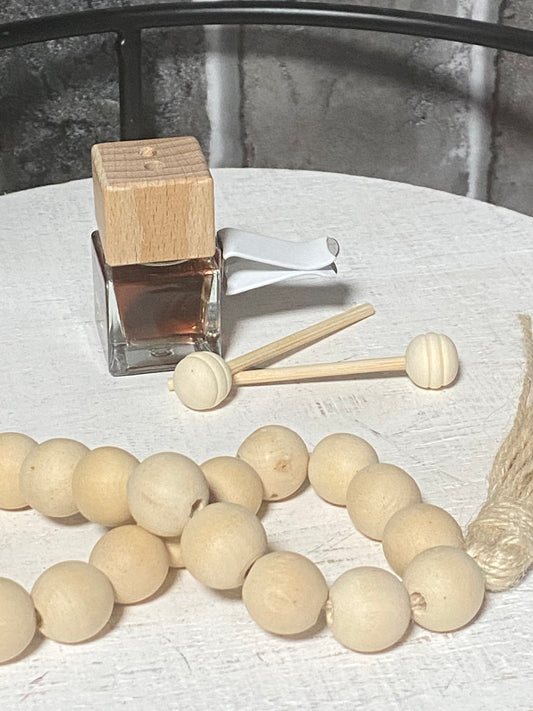 Vent Clip Car Diffuser Mahogany Teakwood