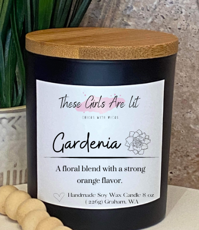 8 oz Glass Gardenia Candle